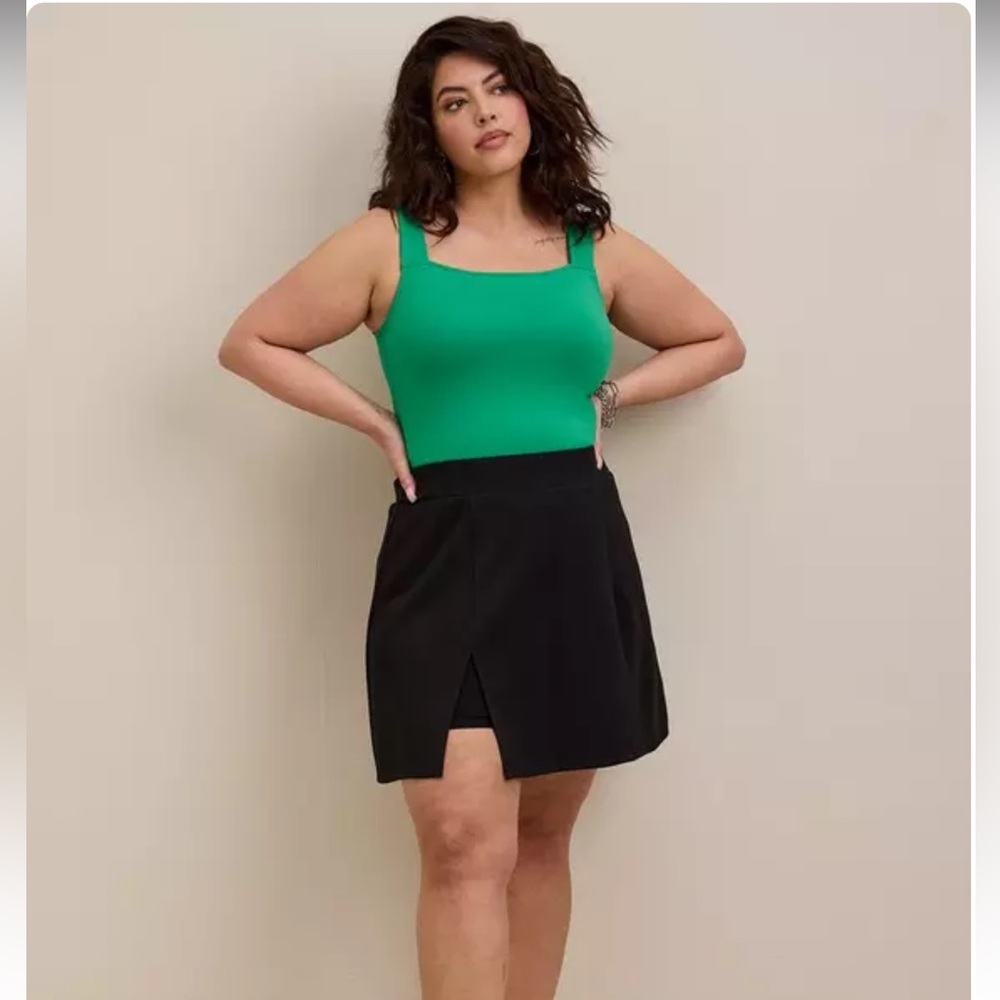 Torrid Black Mini Scuba Dual Side Slit Skort Size 4